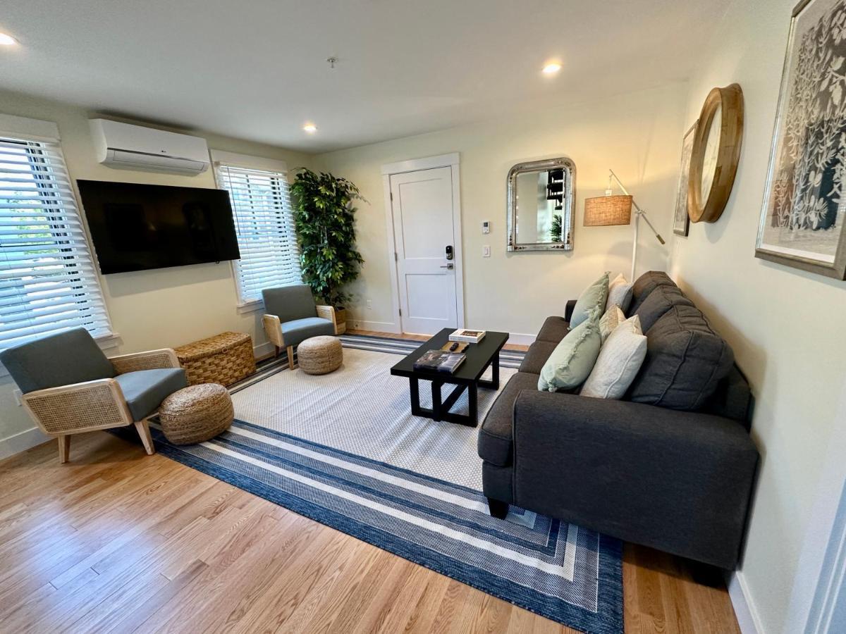Prime Location! Renovated House! 6 Bed4 Bath Villa Newport Exterior photo