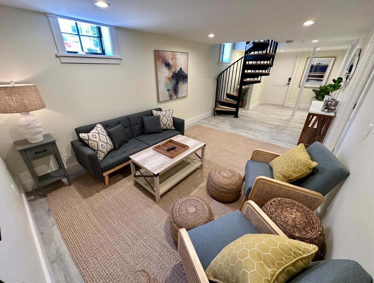 Prime Location! Renovated House! 6 Bed4 Bath Villa Newport Exterior photo