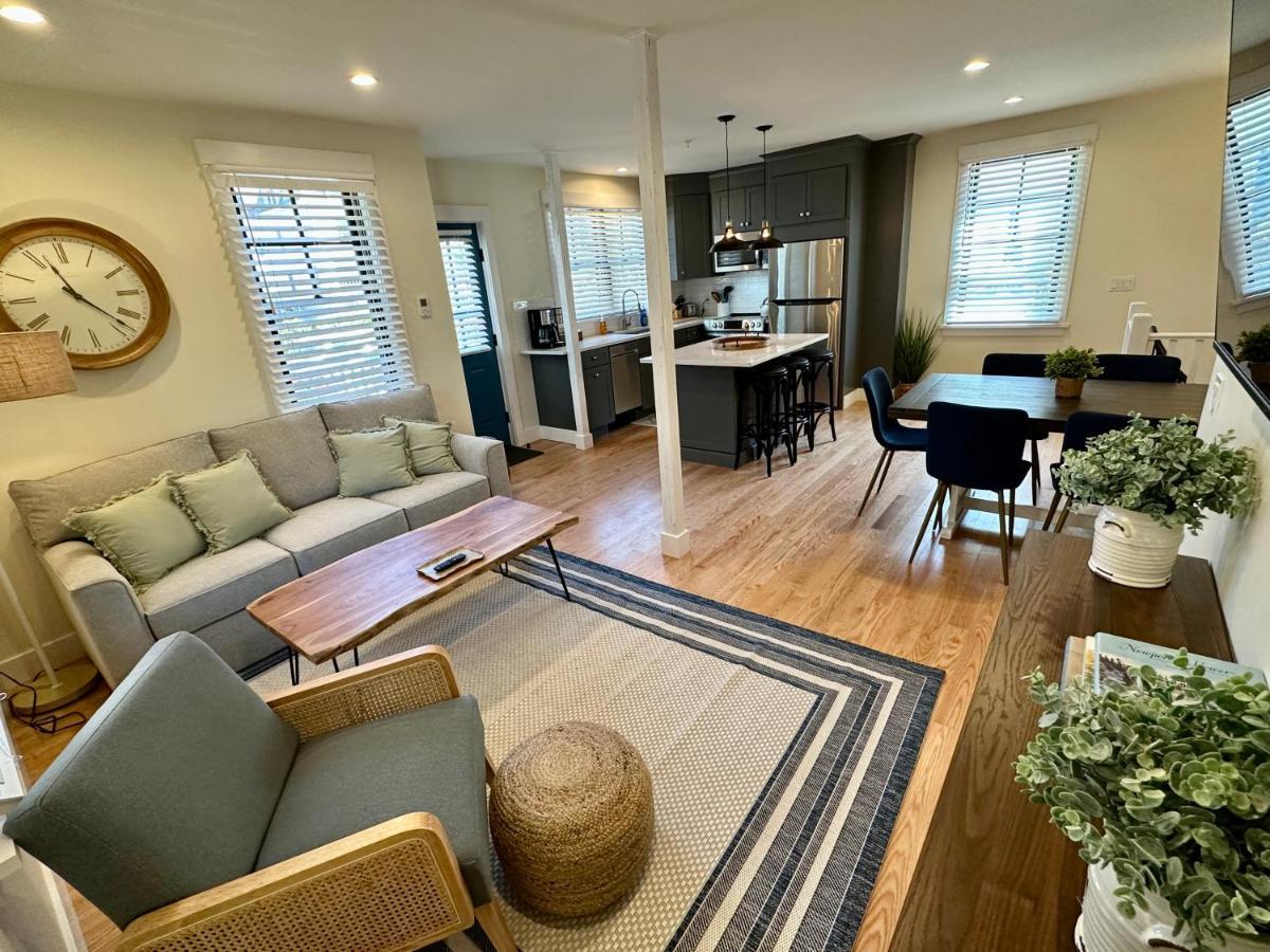Prime Location! Renovated House! 6 Bed4 Bath Villa Newport Exterior photo
